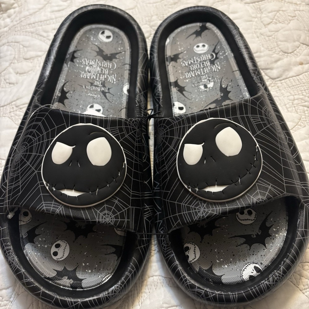 Disney Tim Burton's The Nightmare Before Christmas Men's Size 11 Slides NWT‎